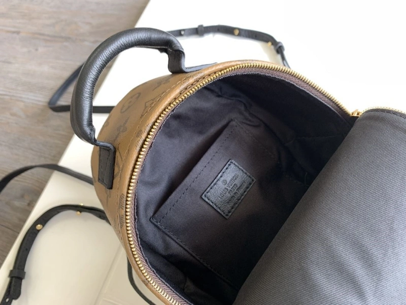 LV Backpacks 4056D-0295