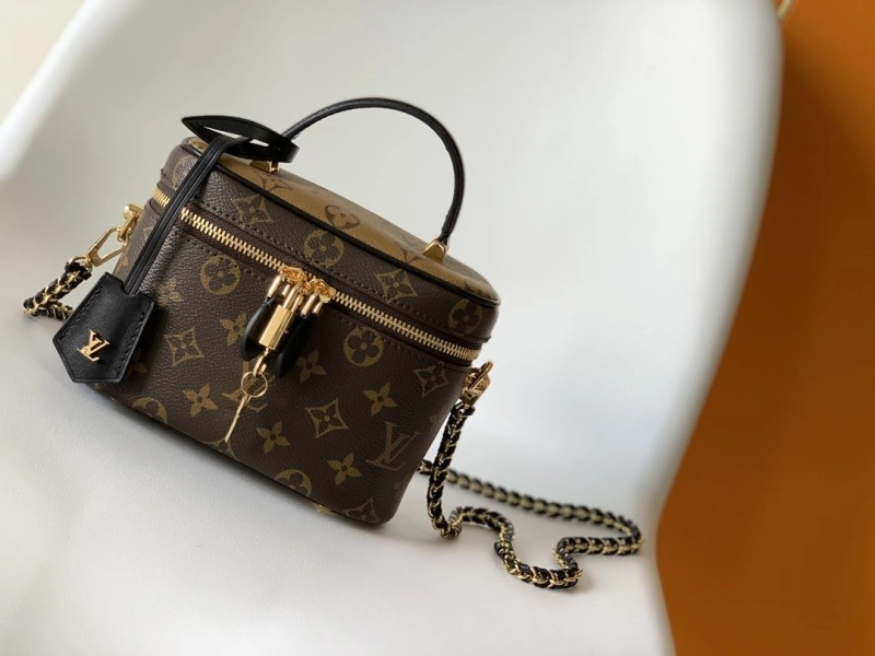 LV Cosmetic Bags 4056D-0432