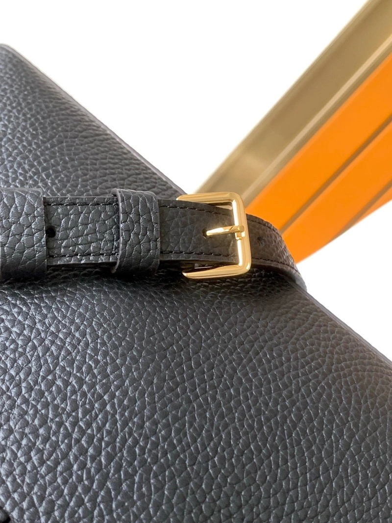 LV Capucines Bags 4056F-0016