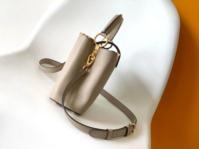 LV Capucines Bags 4056F-0017