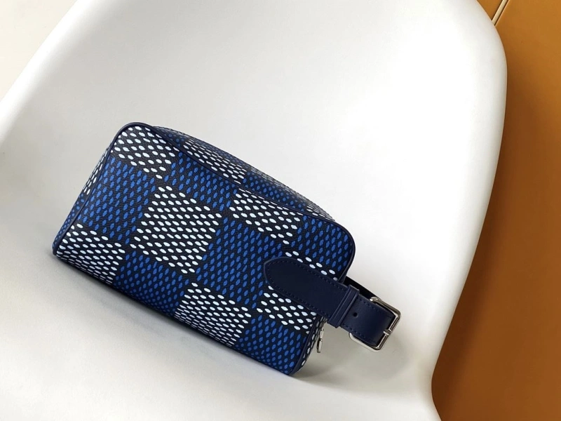 LV Cosmetic Bags 4056F-0129