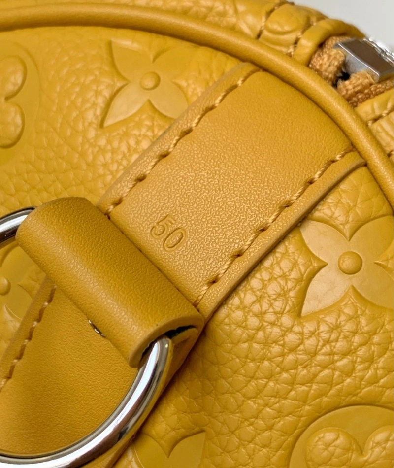 LV Travel Bags 4056F-0225
