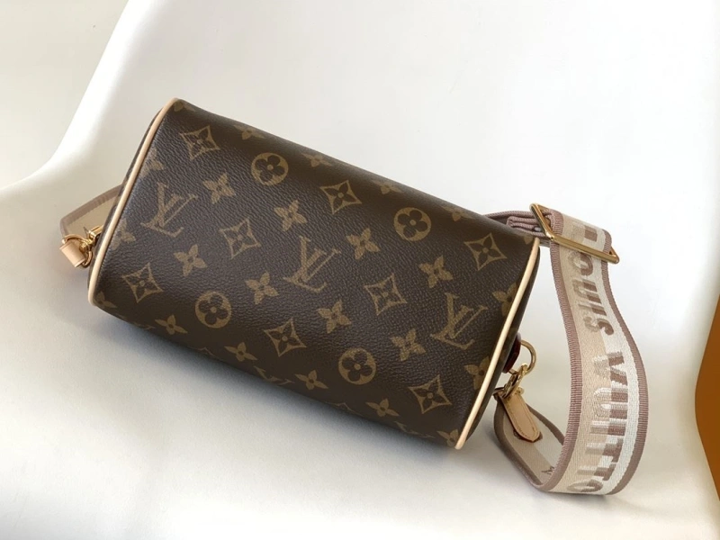 LV Speedy Bags 4056F-0445