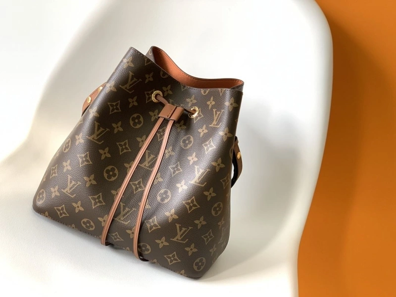 LV Bucket Bags 4056F-0471