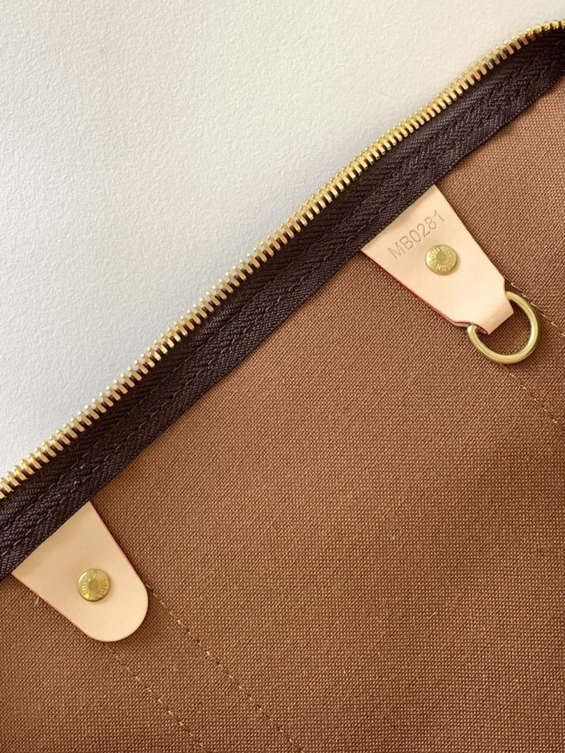 LV Travel Bags 4056F-0491