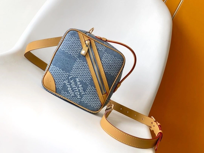 LV Box Bags 4056F-0520