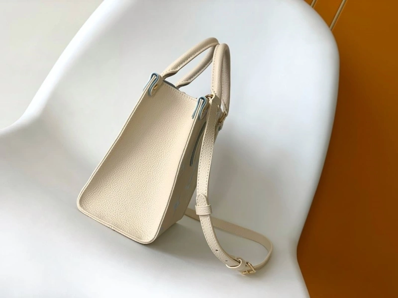 LV Shopping Bags 4056F-0625