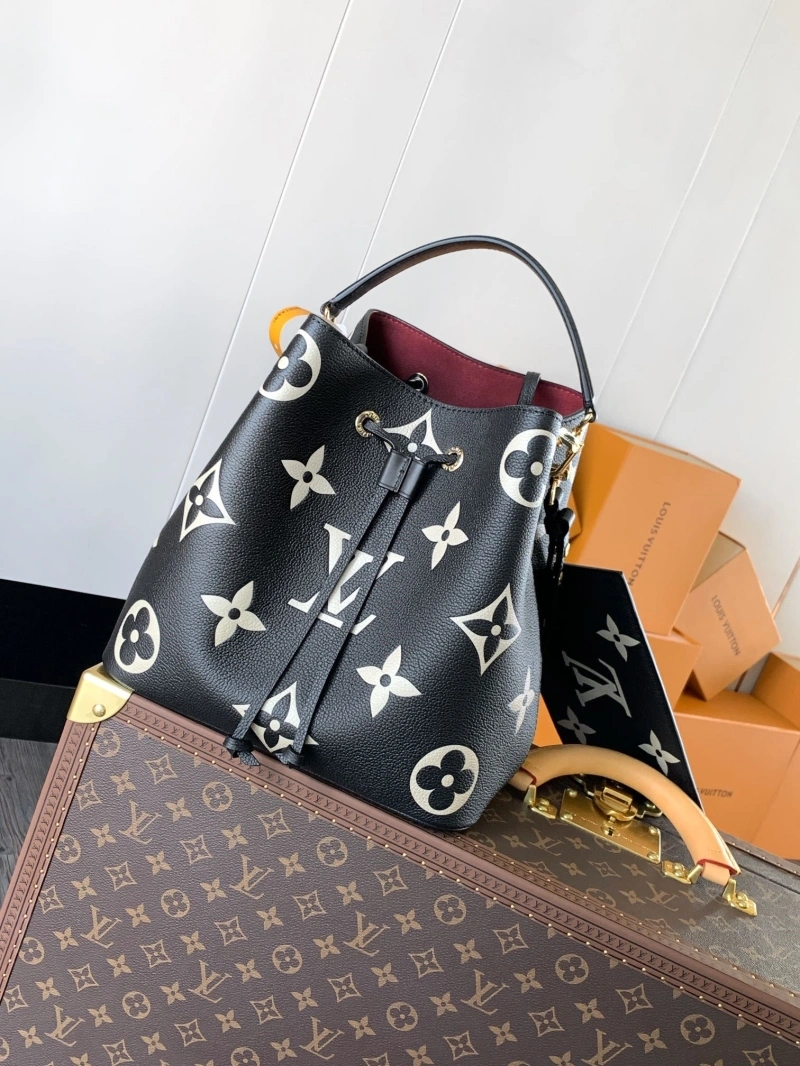 LV Bucket Bags 4056F-0645