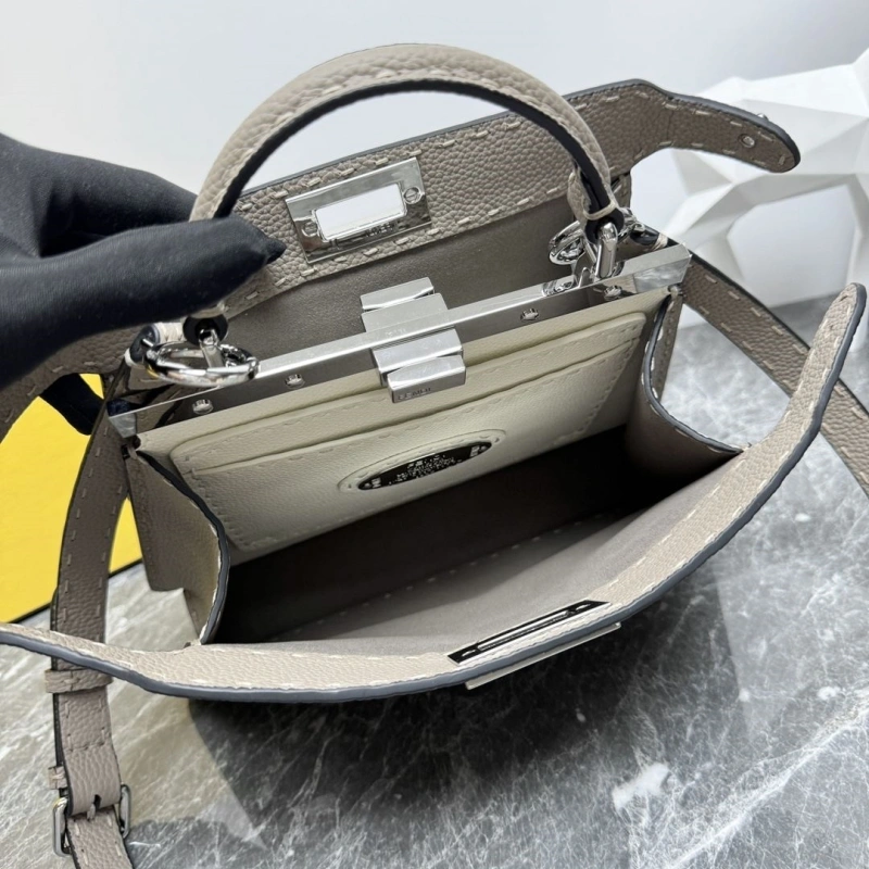 F**di top handle bags 4081-0043