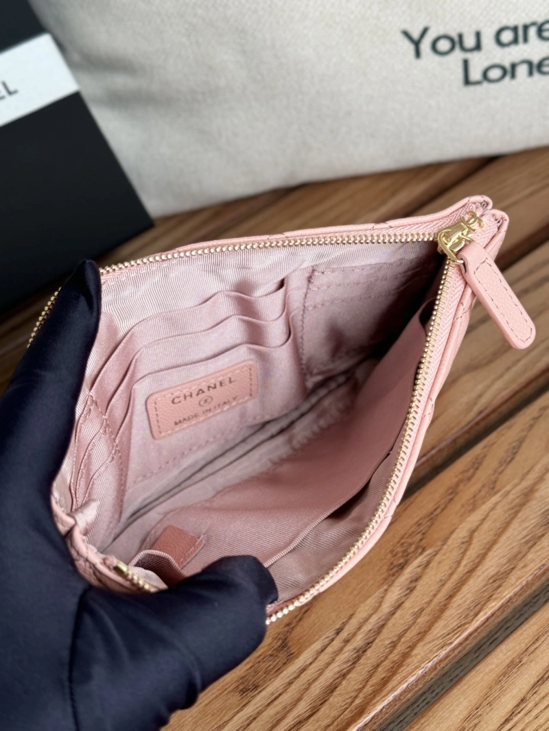 Ch**el wallets 4081-0096