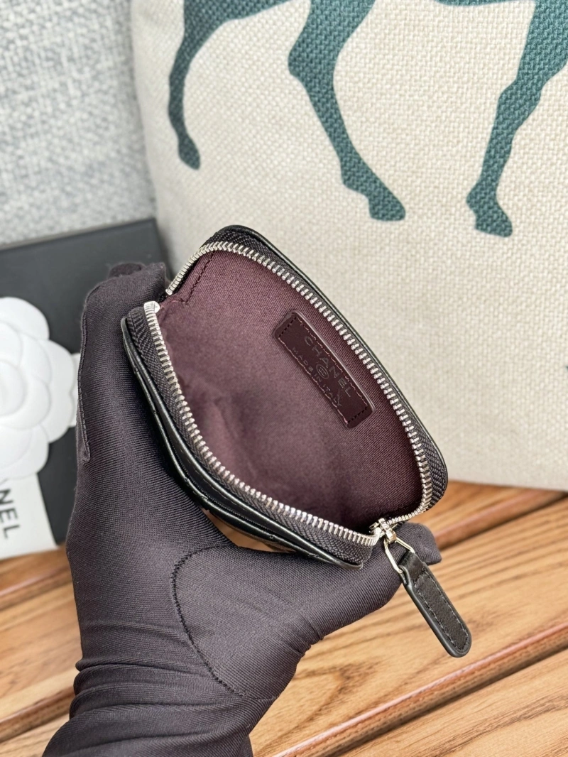 Ch**el wallets 4081-0137