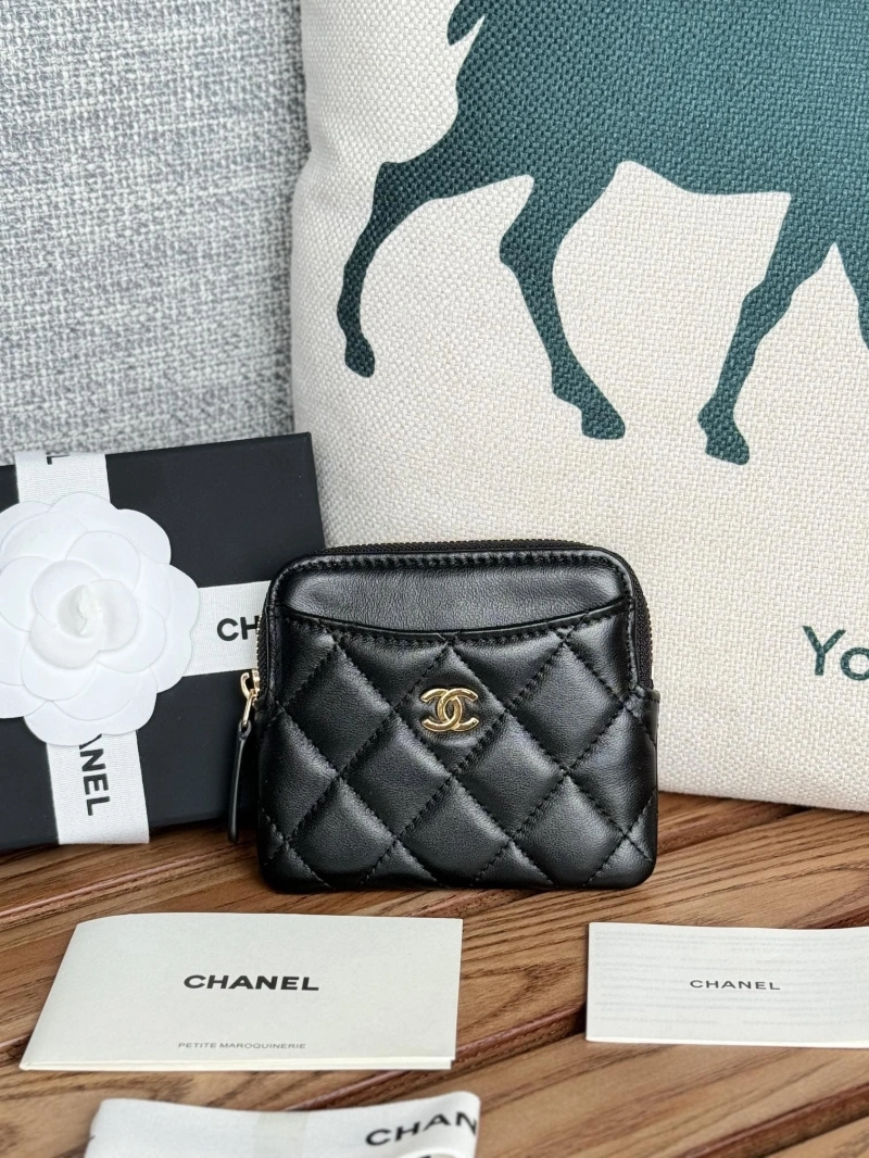 Ch**el wallets 4081-0138
