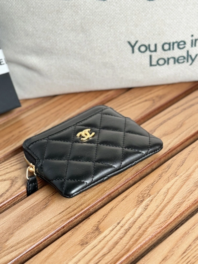 Ch**el wallets 4081-0138