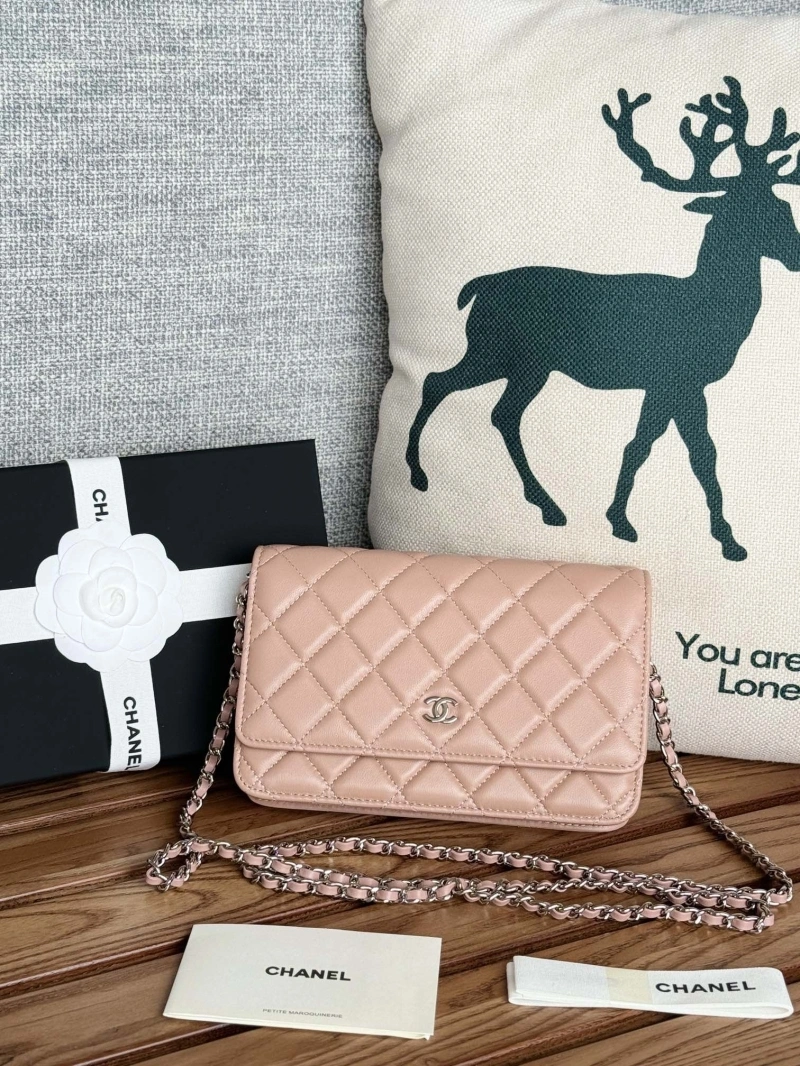 Ch**el wallets 4081-0153