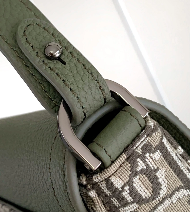 D10r satchel bags 4081-0388
