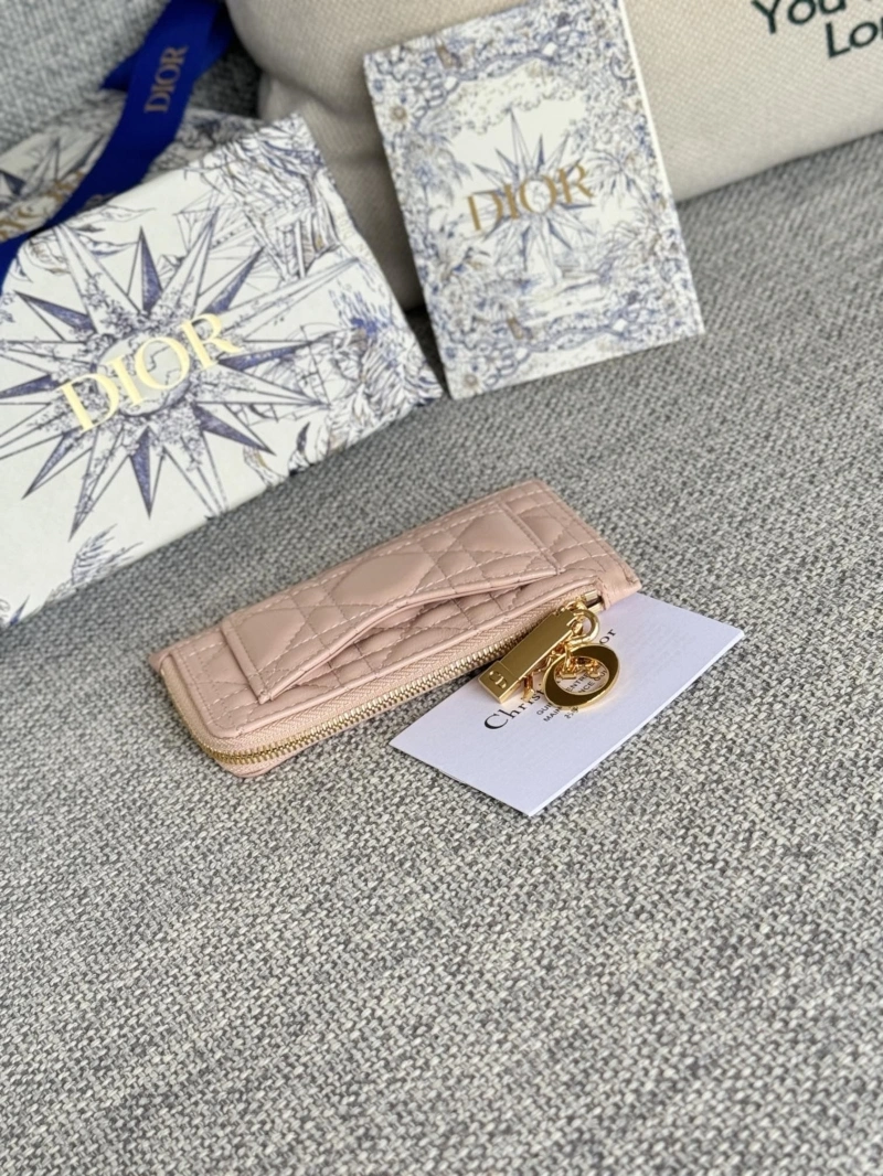 D10r wallets 4081-0625