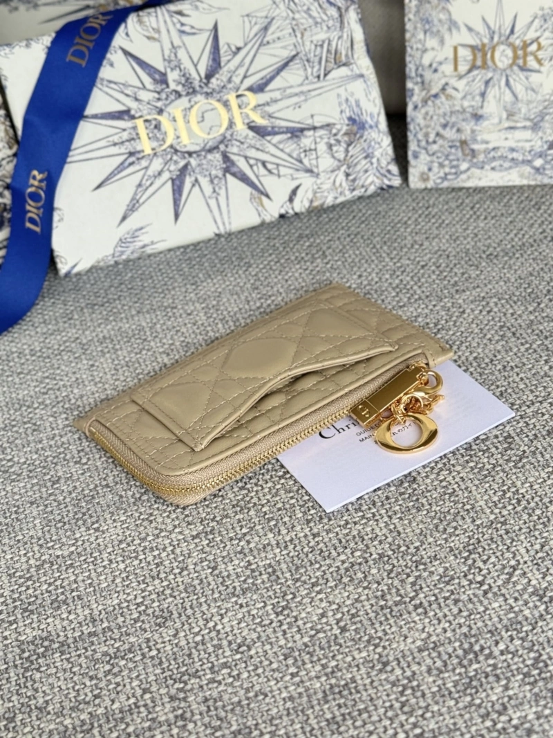 D10r wallets 4081-0628