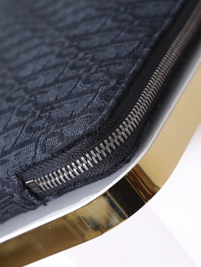 D10r clutch bags 4081-0877
