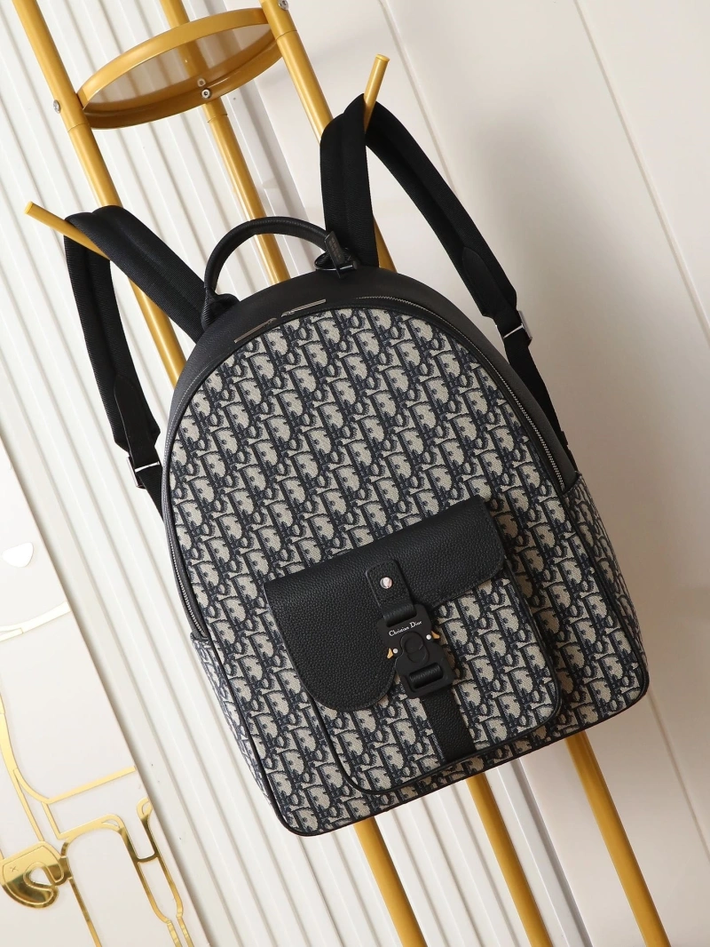 D10r backpacks 4081-0970