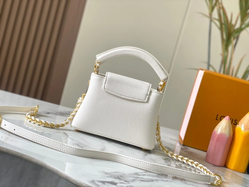 LV Capucines Bags 4081B-0249