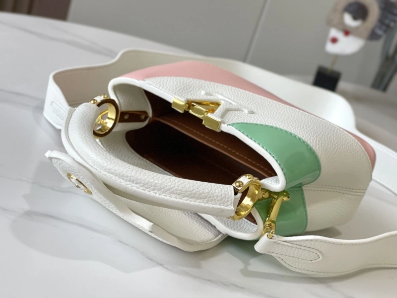 LV Capucines Bags 4081B-0419