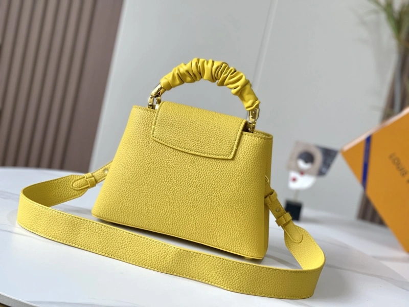 LV Capucines Bags 4081B-0427