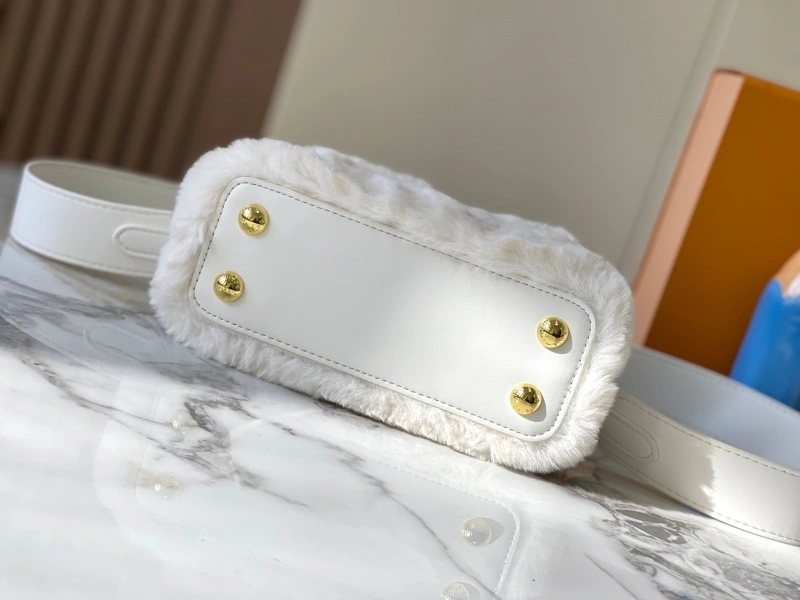 LV Capucines Bags 4081B-0458