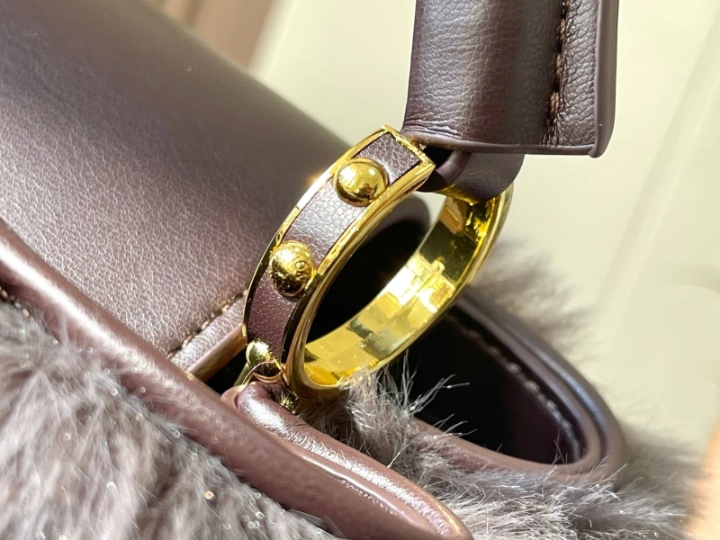 LV Capucines Bags 4081B-0461