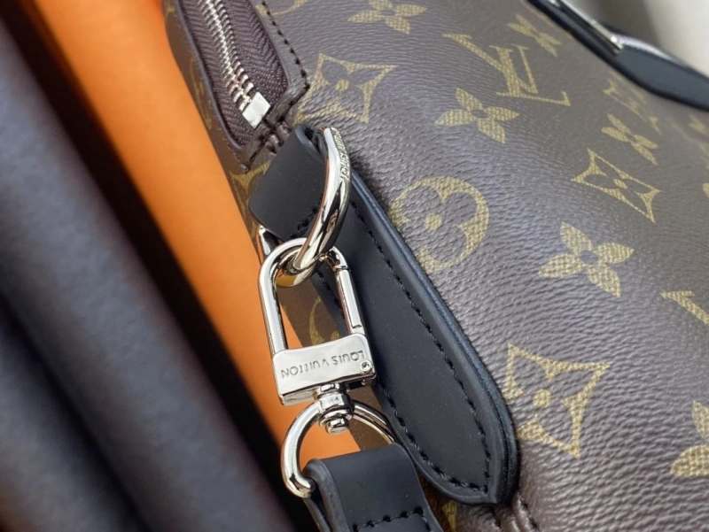 LV Mens Briefcases 4081B-0510