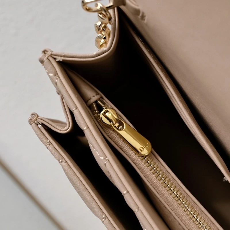 D10r satchel bags 4081b-0900
