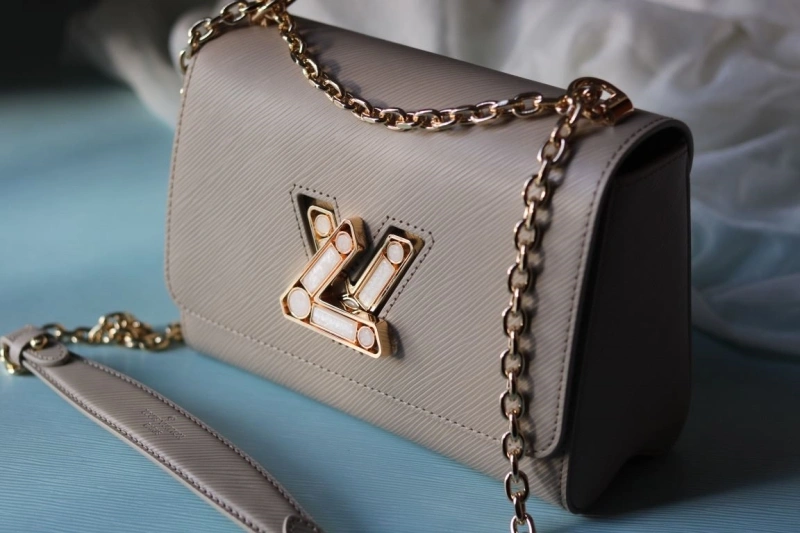 lv twist De*1m bags 4081b-0971