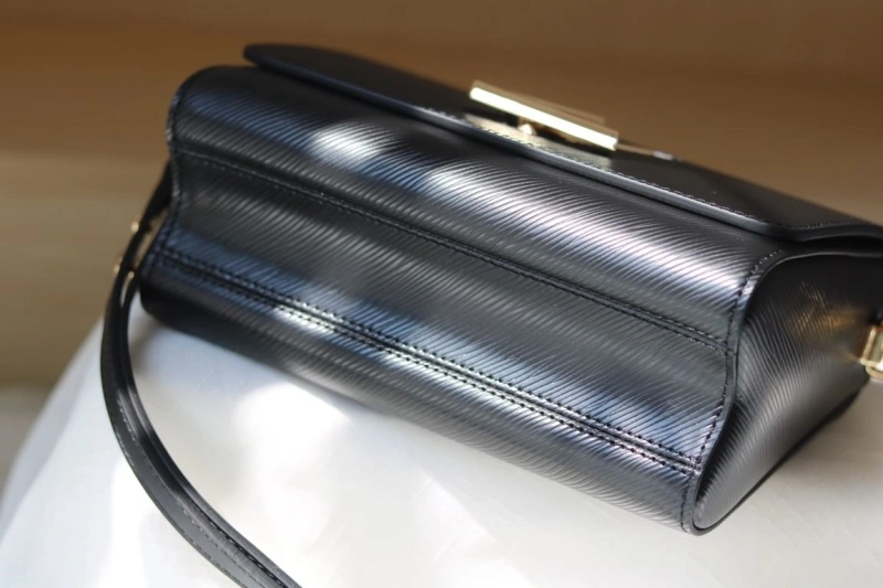 lv twist De*1m bags 4081b-0996