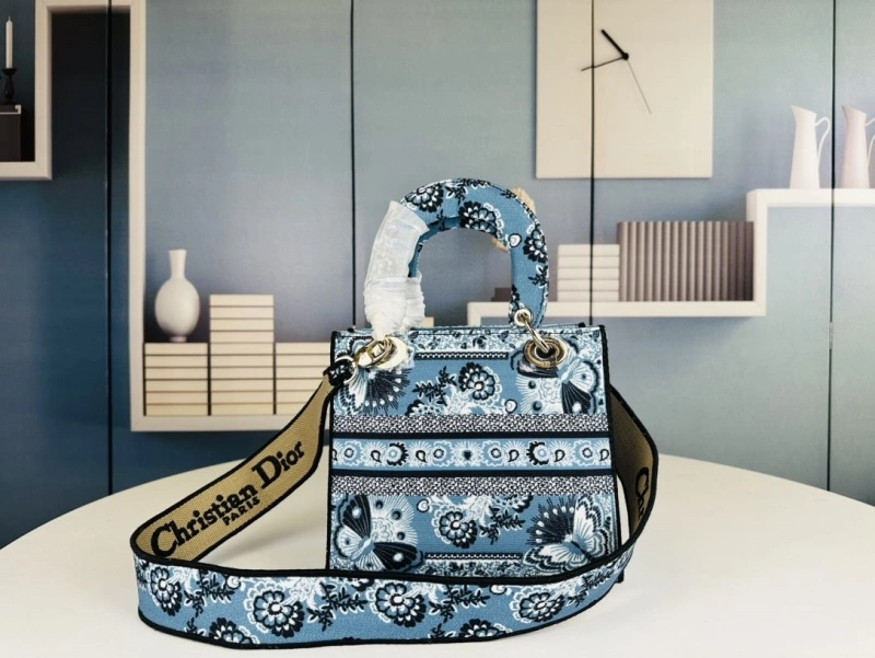 D10r shopping bags 4081b-1646