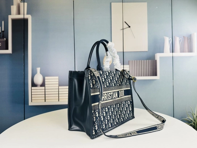 D10r shopping bags 4081b-1649