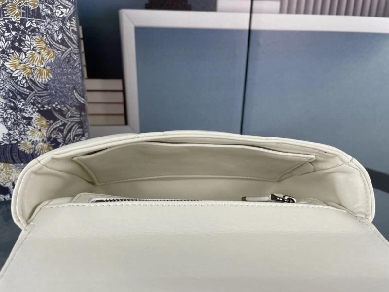 D10r satchel bags 4081b-1656