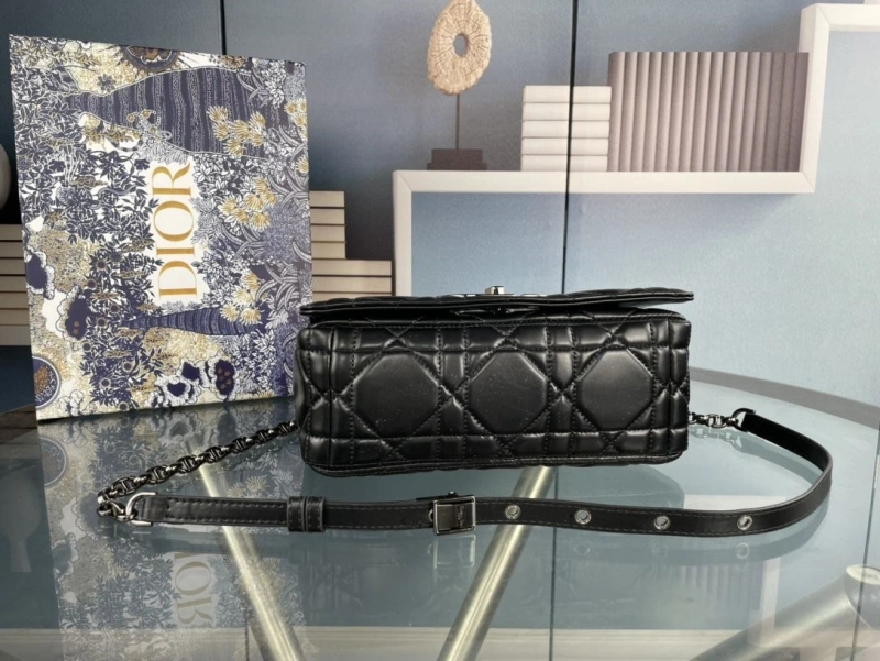D10r satchel bags 4081b-1657