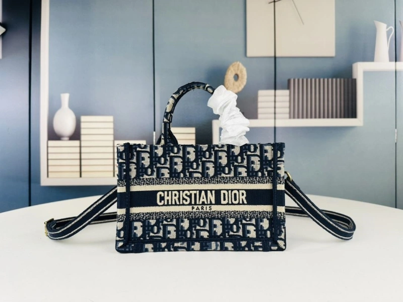 D10r shopping bags 4081b-1717