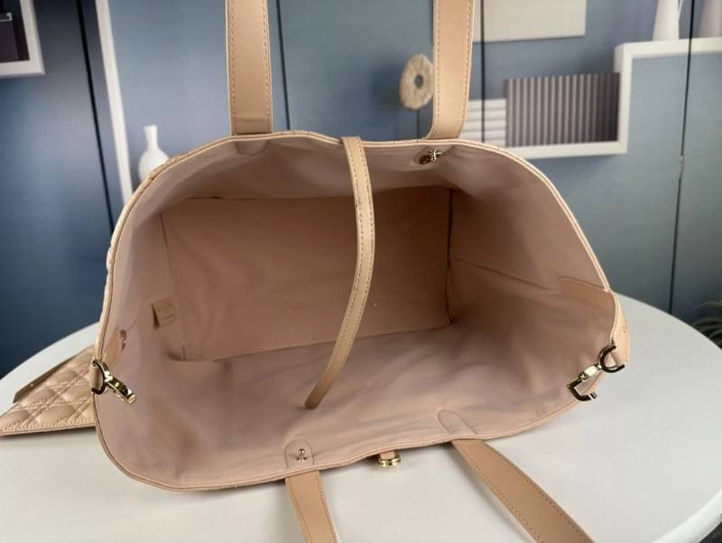 D10r shopping bags 4081b-1722