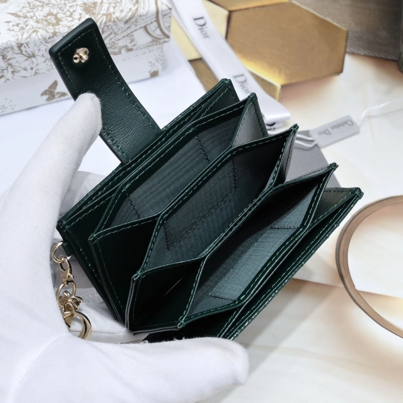 D10r wallet 4081b-1967