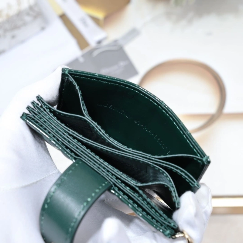 D10r wallet 4081b-1967