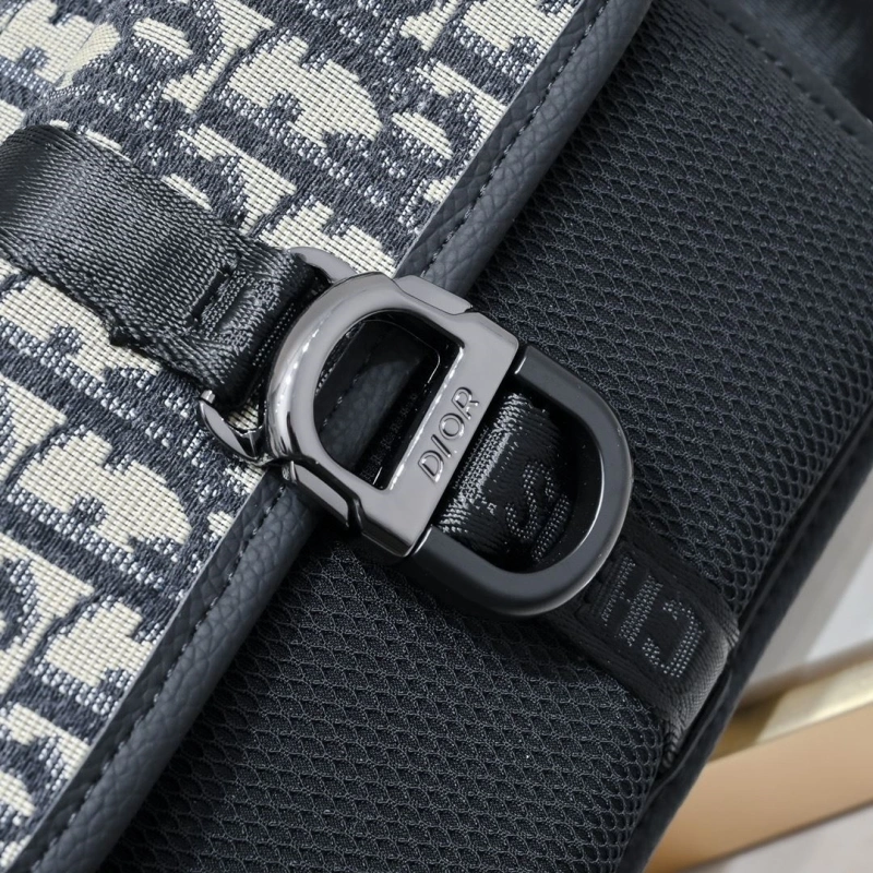 D10r satchel bags 4081b-1986