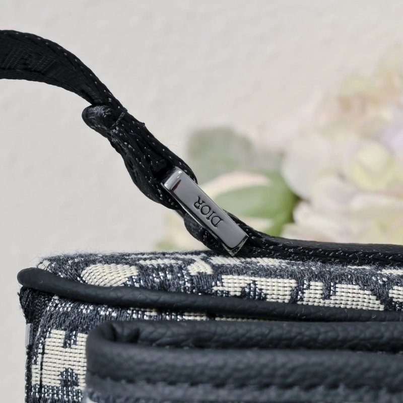 D10r satchel bags 4081b-1988
