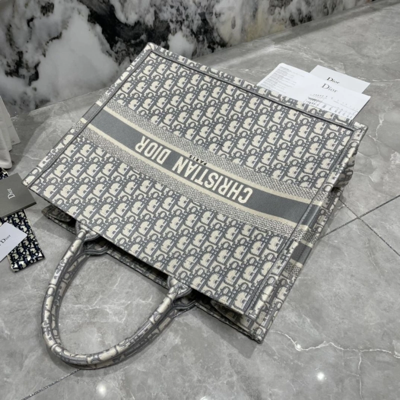 D10r shopping bags 4081b-2005