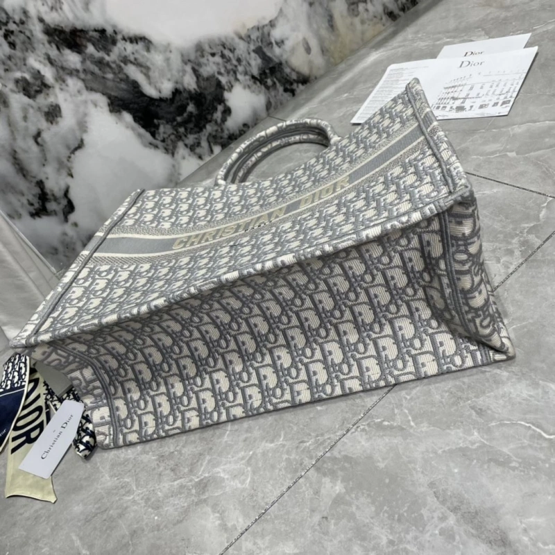 D10r shopping bags 4081b-2005