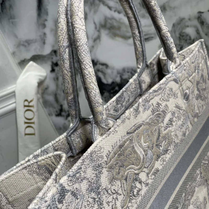 D10r shopping bags 4081b-2013