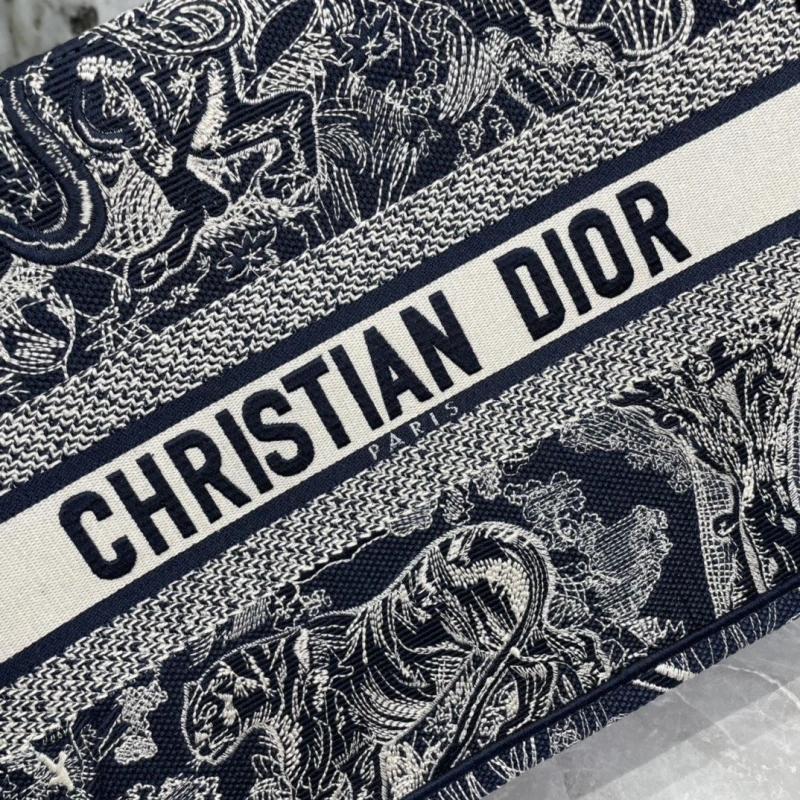 D10r shopping bags 4081b-2048