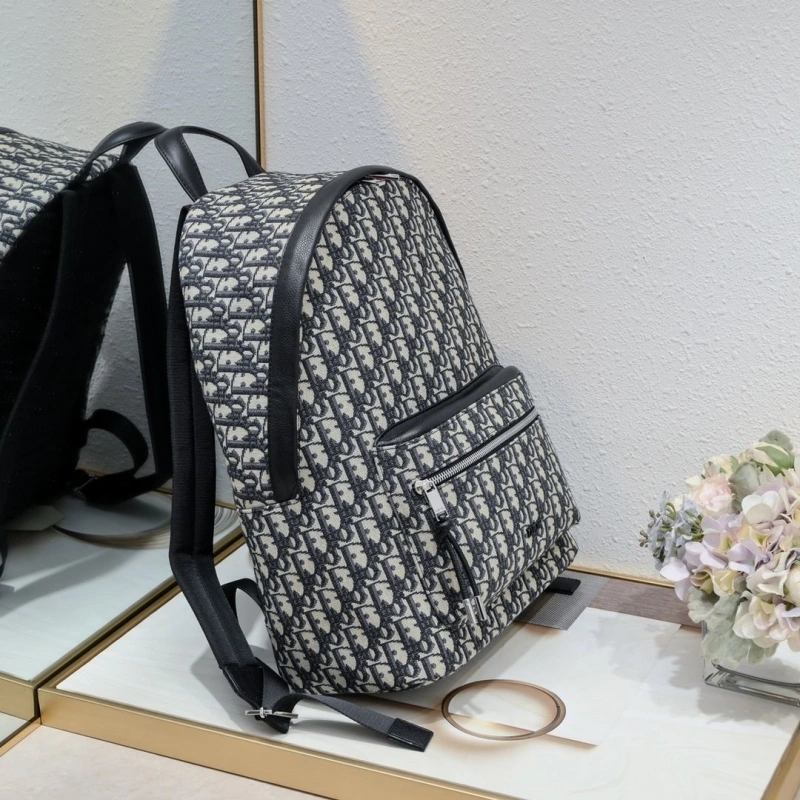 D10r backpacks 4081b-2086