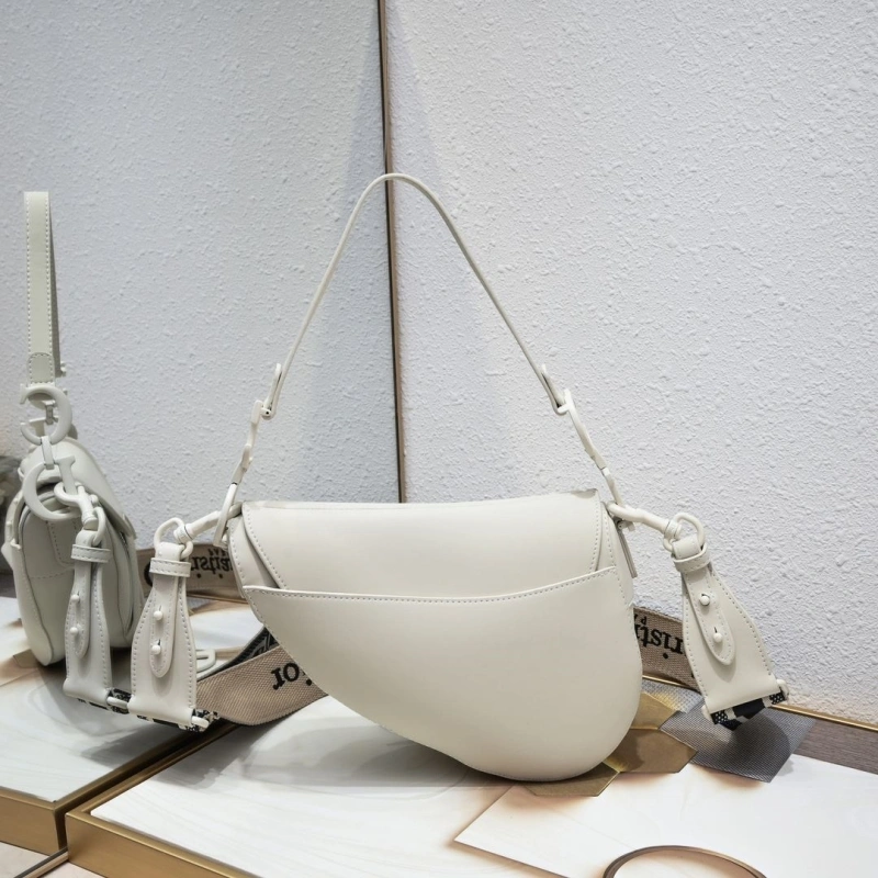 D10r saddle bags 4081b-2100