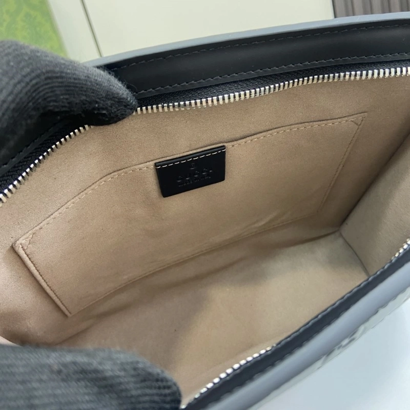 Gvc*1 clutch bags 4094-0059