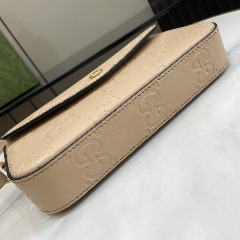 Gvc*1 satchel bags 4094-0072